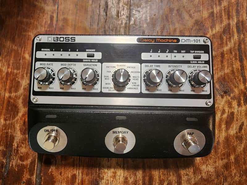 Boss DM-101 Delay Machine