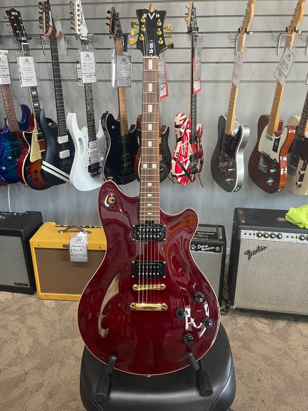 EVH SA-126 Standard 2025 - Present - Wine Red image 1