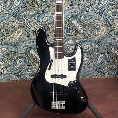 Fender Vintera III Early '70s Jazz Bass Black w/Gig Bag image 2