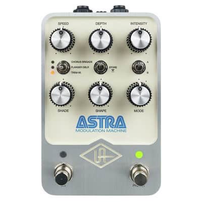 Universal Audio Astra Modulation Machine | Dual Modulation Pedal. New with Full Warranty! image 8