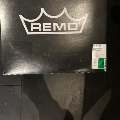 Remo Powerstroke P3 Clear Bass Drum Head 16" 2010s - Clear image 3