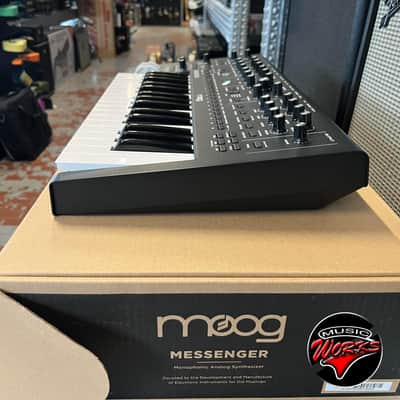 Moog Messenger image 4