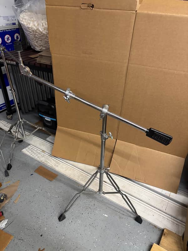 Tama 1980s Titan telescoping weighted boom Cymbal stand image 1