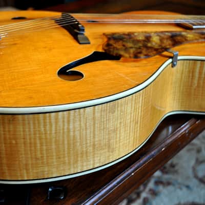 1941-1943 Silvertone 293 Artist archtop acoustic guitar image 9