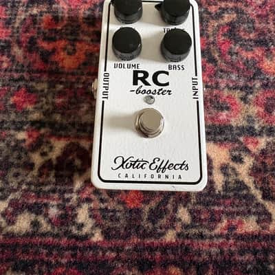 Xotic RC Booster 2002 - 2016 - White image 1