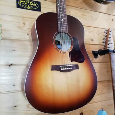SEAGULL Entourage Autumn Burst – Acoustic Dreadnought image 5