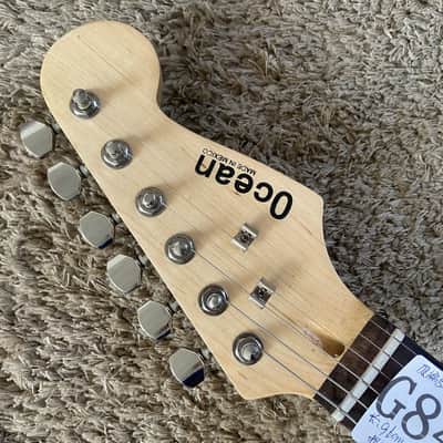 Custom Mini Electric Guitar, Basswood Body, Maple Neck image 21