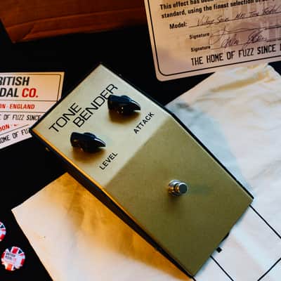 British Pedal Company MKI Tone Bender SERIAL NO 01/50 image 7
