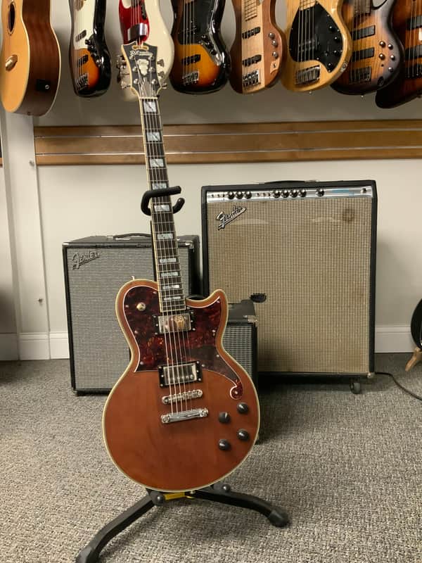 D'Angelico D'angelico Deluxe Atlantic Baritone 2021 - Present - Satin Walnut