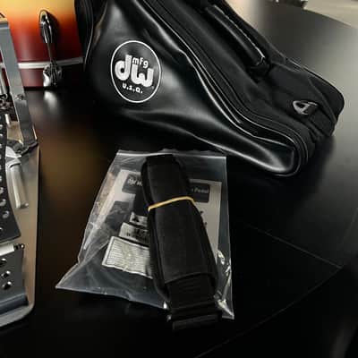 DW MFG Series Direct Drive Single Pedal w/Case DWCPMDD *OPEN BOX image 3