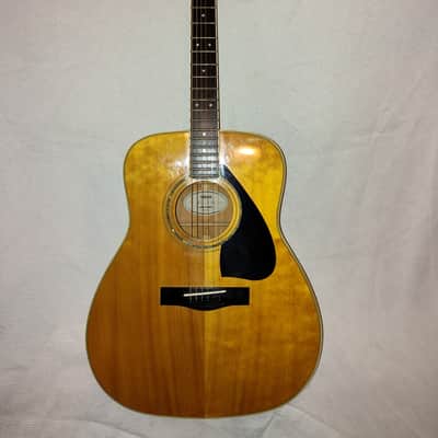 Yamaha FG-430 with Hard Case + fresh set up image 12
