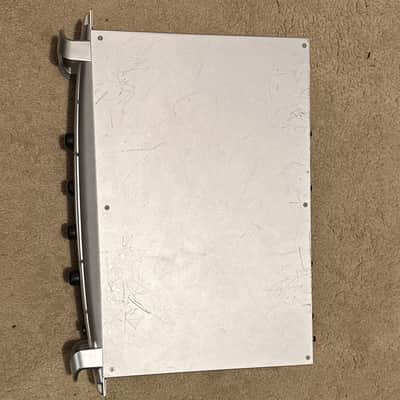 Behringer iNUKE NU4-6000 6000-Watt 4-Channel Power Amplifier image 2