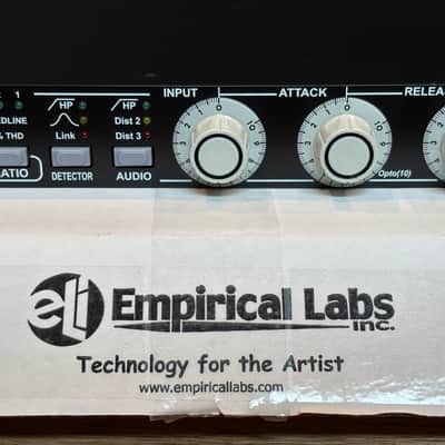 Empirical Labs EL8 Distressor 2010s - Black image 7
