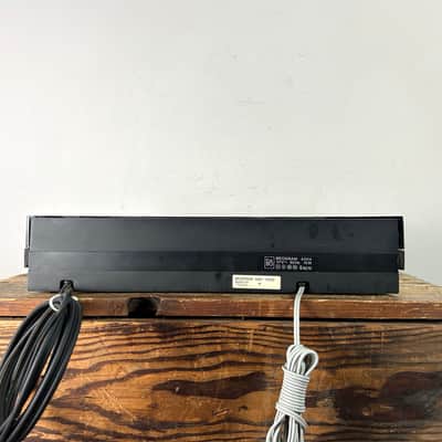 Bang & Olufsen Beogram 4004 Linear Tracking Turntable - Silver image 9