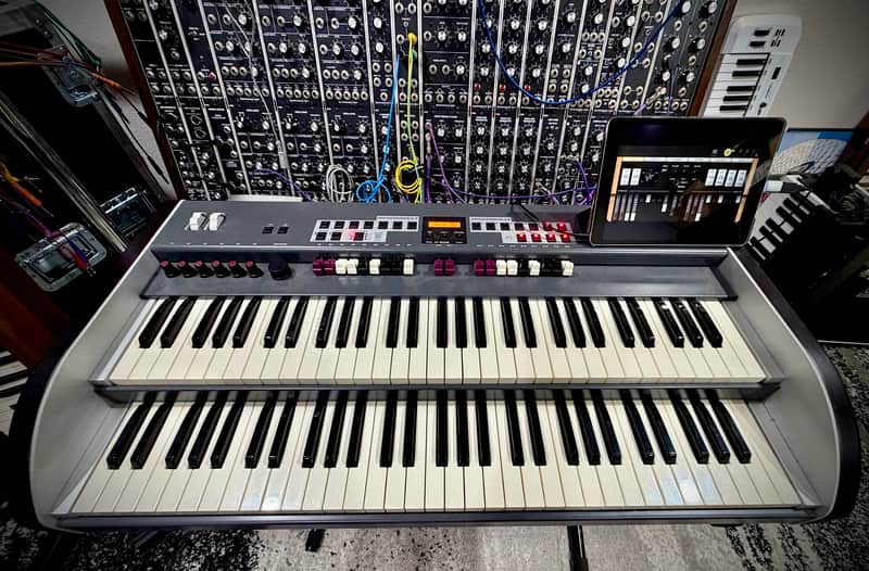 GSI DMC-122 61-Key Dual Keyboard MIDI Console Controller 2014 - Present - Black image 1