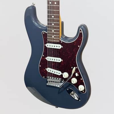 Fender American Professional Classic Stratocaster Rosewood Fingerboard Electric Guitar Faded Black image 3