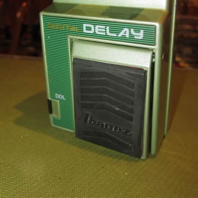 Ibanez DDL Digital Delay | Reverb