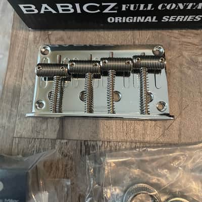 *Modded* Sire Marcus Miller V5 Four String 2023 - Antique White image 20