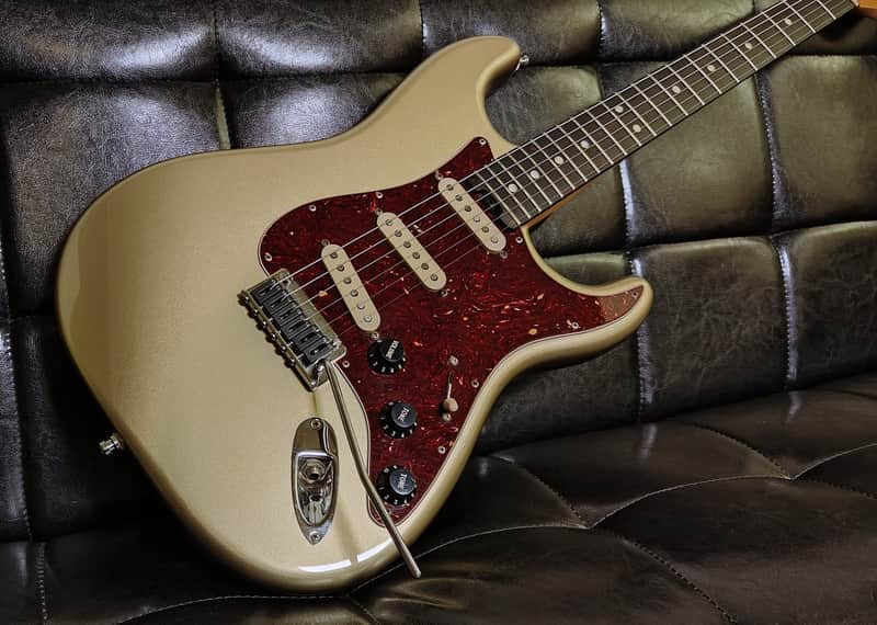 Fender Elite Stratocaster with Seymour Duncan "Bonnie" Pickups image 1