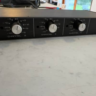 Biamp Quad Limiter All-purpose Multi-channel Limiter / Compressor #2225 - USED image 4