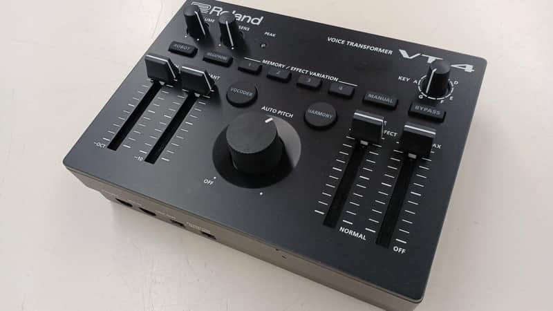Roland VT-4
