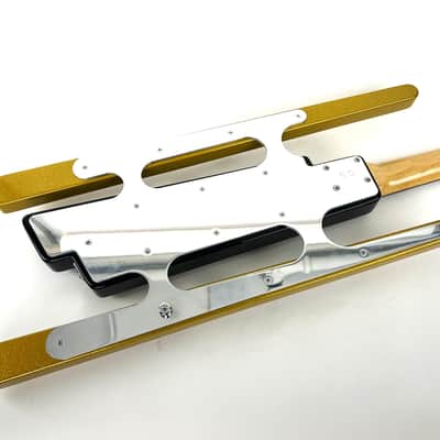 Wire Instruments Sleepwalker Bass 2014 - Gold Flake Metallic image 4