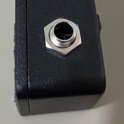 JHS Little Black Amp Box 2023 - Present - Black image 4