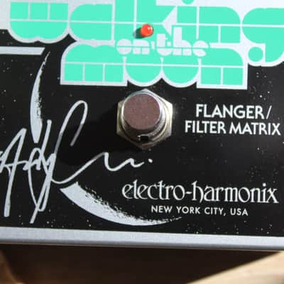 EHX "Andy Summers Walking On The Moon" image 4