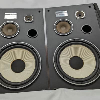 Vintage Pioneer CS-G301WA II Stereo 3-Way 3-Speaker Floor Speaker Pair Set image 1