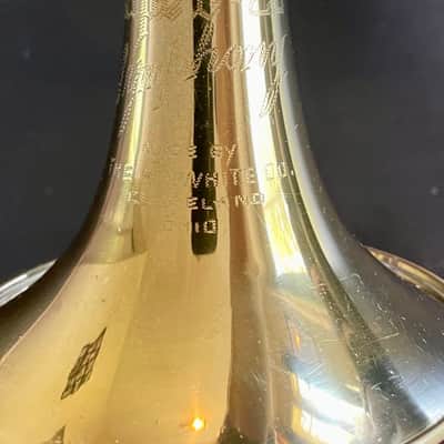 Vintage King  Symphony 20 Trumpet w/original case and cover image 2