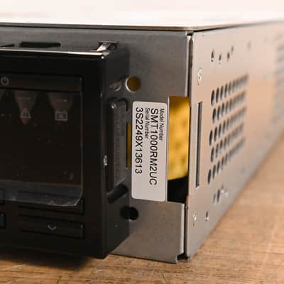 APC SMT1000RM2UC Smart-UPS Battery Backup w/ SmartConnect CG01UJ2 image 4