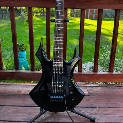B.C. Rich Virgin N7 Series Black image 1