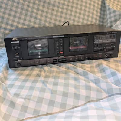 JVC KD-W55 image 1