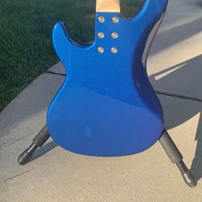 Immagine G&L USA SB-2 2016 Midnight Blue Metallic - 2