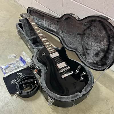 Gibson Les Paul Studio Deluxe 2011 - High Gloss Ebony & Chrome w/ Case image 17