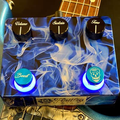 Flattley Solaris Pro ~ Fuzz with Boost ~ Platinum Range ~ Includes FREE Power Supply image 3