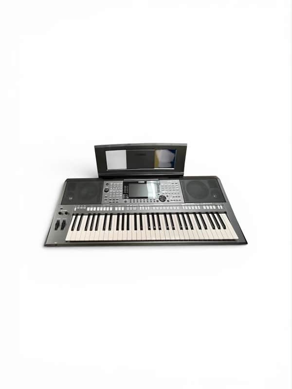 Yamaha PSR-S770 61-Key Arranger Workstation 2010s - Black image 1