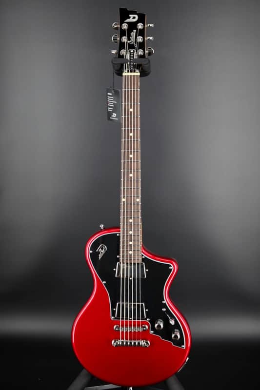 Duesenberg Julietta - Catalina Red image 1