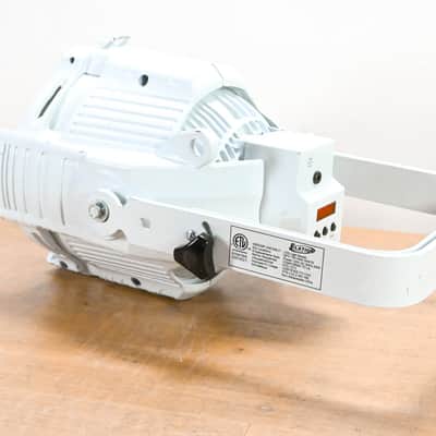 Elation OPTI TRI PAR 18 x 3W Tri Color LED Par - White CG011QU image 3