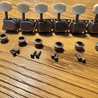 Fender Schaller Six In Line Tuners Plastic Buttons 1960s image 3