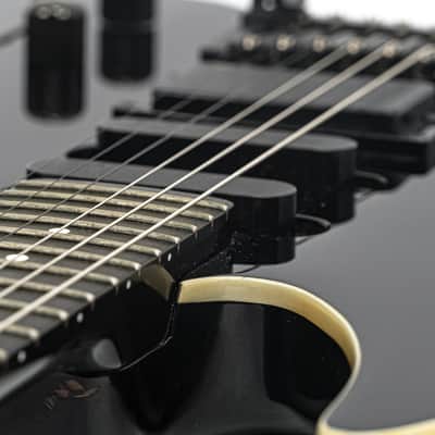 1989 Steinberger GM4TA Flagship Guitar — Newburgh, NY — Black w/ White Binding image 10