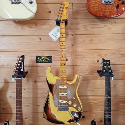 Buttarini Guitars S-50s Heavy Relic - Vintage White over 3T Sunburst image 2