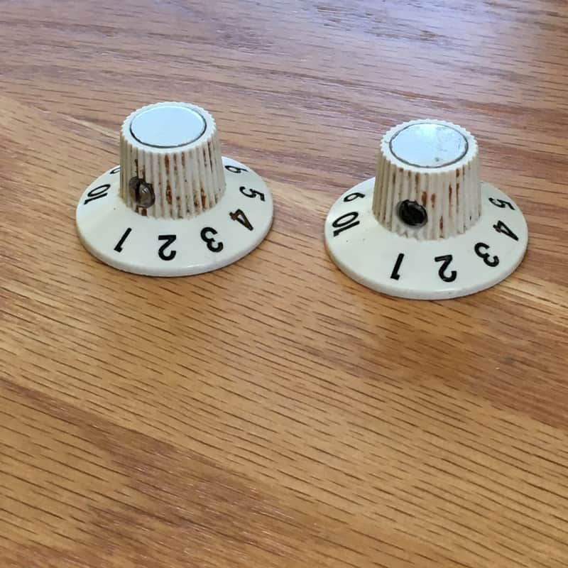 Two Vintage Spec Relic Jazzmaster Knobs Slotted Set Screws CTS Fender Witch Hats image 1