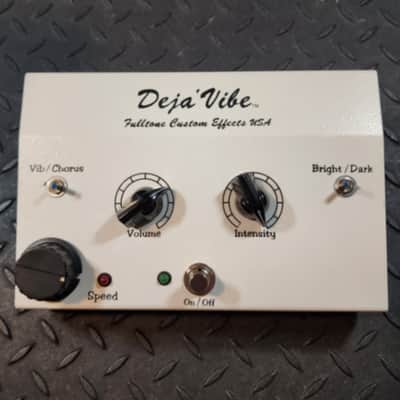 Fulltone Deja Vibe Gold top Edition Limited to 10 Guitar Effect