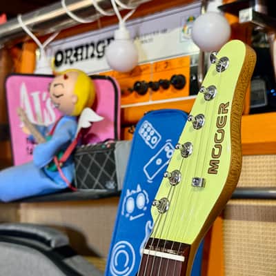 Mooer Guitars MLT10 (Travel/ Short Scale) CANDY YELLOW 2025 Super Light 2,5Kg image 7