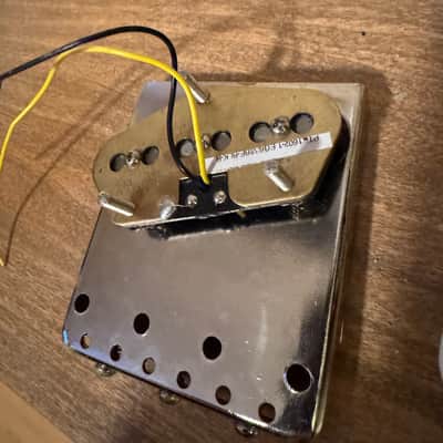 Squier  Classic Vibe  2019 - Chrome Loaded Telecaster Bridge with Brass Saddles image 3