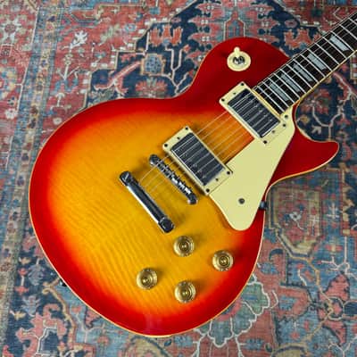 *Video* Tokai Love Rock Les Paul Standard Flame Top Long Tenon Cherry Sunburst - 2010's image 3