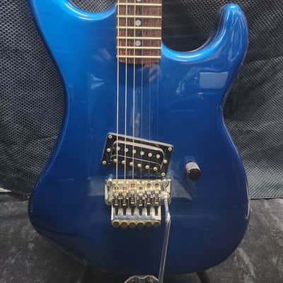 Kramer Focus 1000 Metallic Blue-Plays Amazing-Hard Case-Set Up image 5