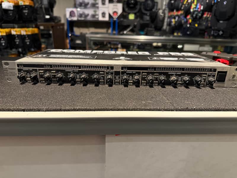 Behringer MDX 2200 Dynamics Processor image 1