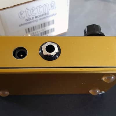 (MINT) Mr. Black Eterna Shimmer Reverb Gold 2010s image 7
